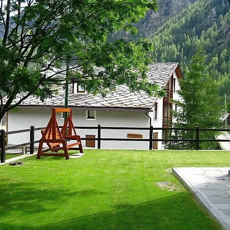 Отель Locanda Del Lysjoch 3*