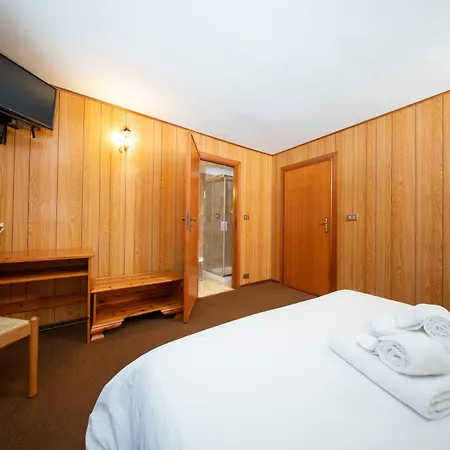 Locanda Del Lysjoch Hotel