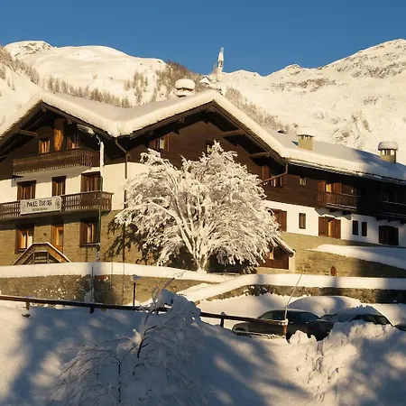 Del Lysjoch Hotel 3*