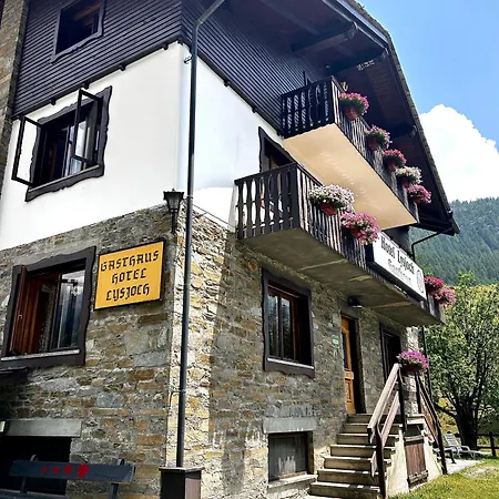 Locanda Del Lysjoch Отель Грессоней-ла-Трините