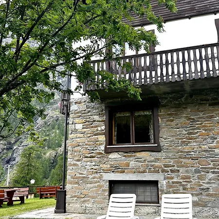 Отель Locanda Del Lysjoch