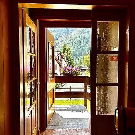 Locanda Del Lysjoch Hotel